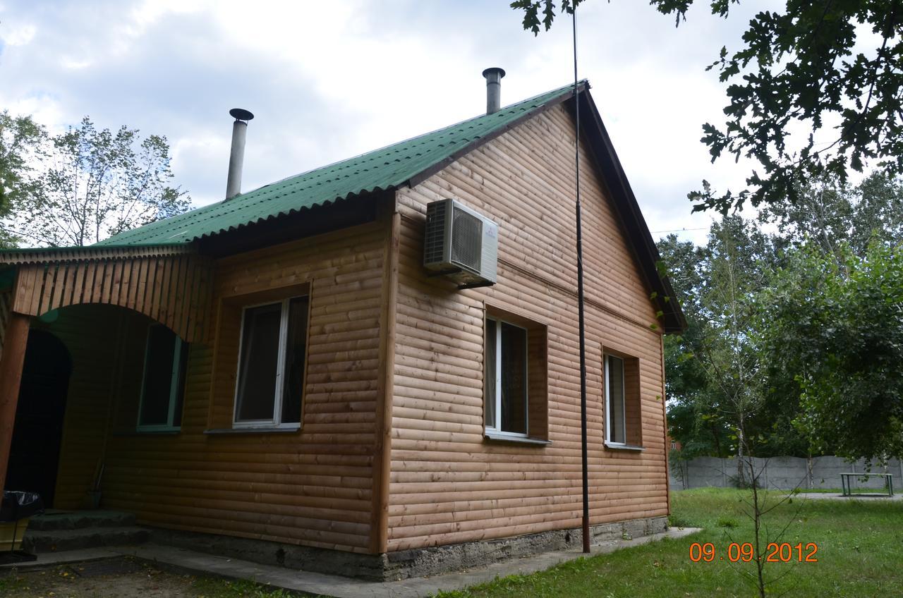 Дом У Днепра Prokhorovka 外观 照片